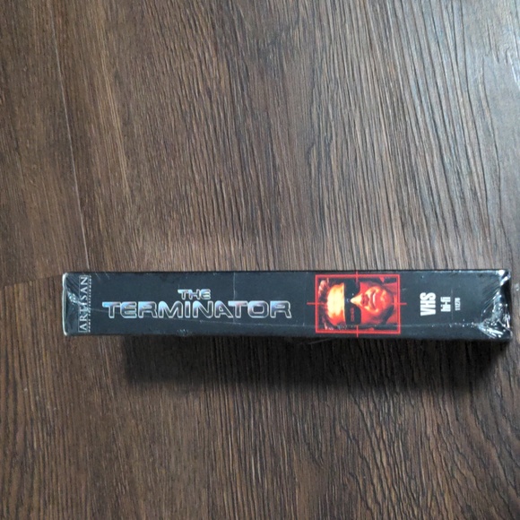 The Terminator VHS Sealed Arnold Schwartzenegger 1999 Vintage - Picture 5 of 7